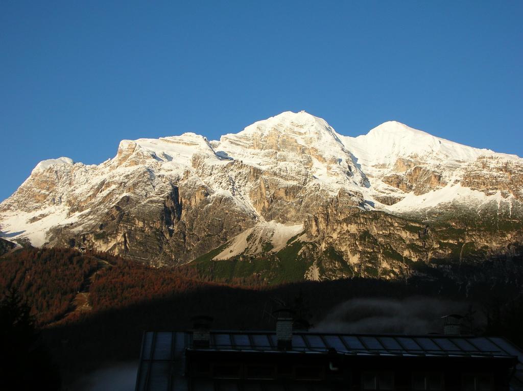 Daniela Apartment Cortina dʼAmpezzo Exteriér fotografie