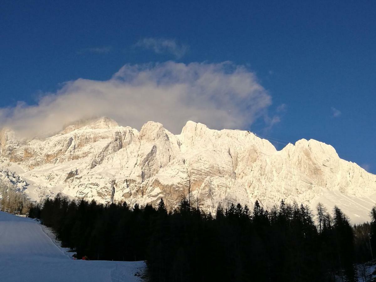 Daniela Apartment Cortina dʼAmpezzo Exteriér fotografie